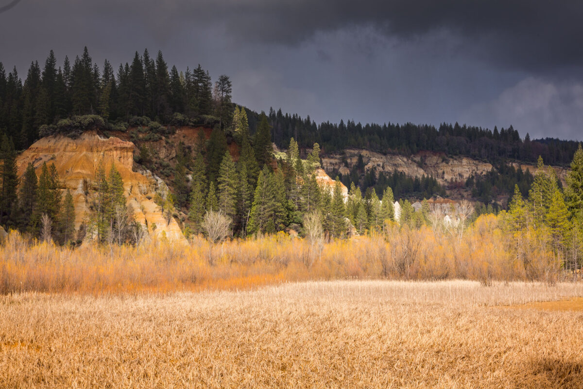 fall colors at Malakoff Diggins State Historic Park