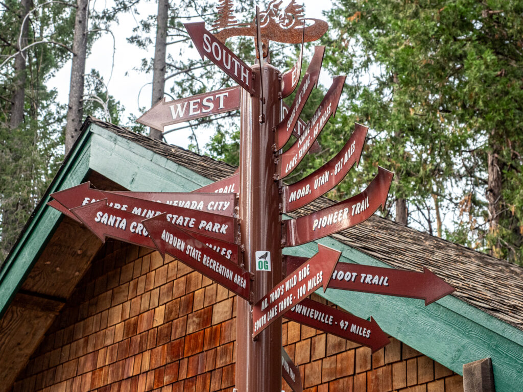 mtb trail sign at Harmony Market on Highway 20