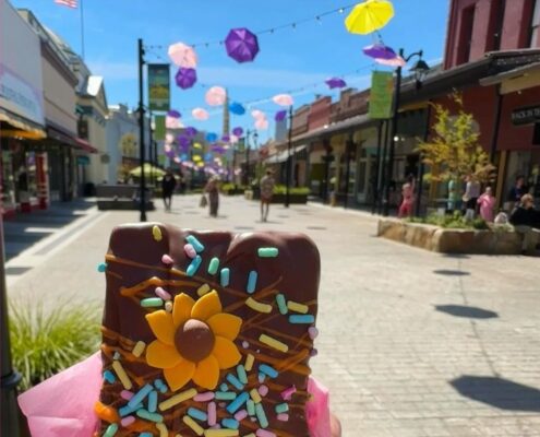 dessert on Mill Street in downtown Grass Valley