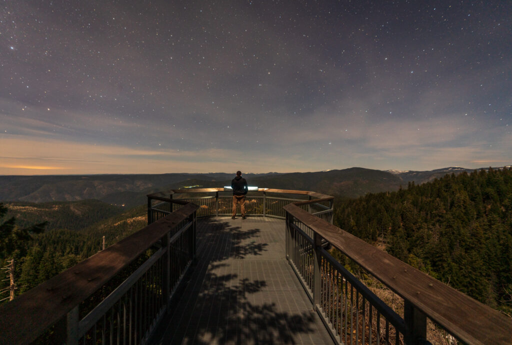 Omega Diggins Overlook at sunset