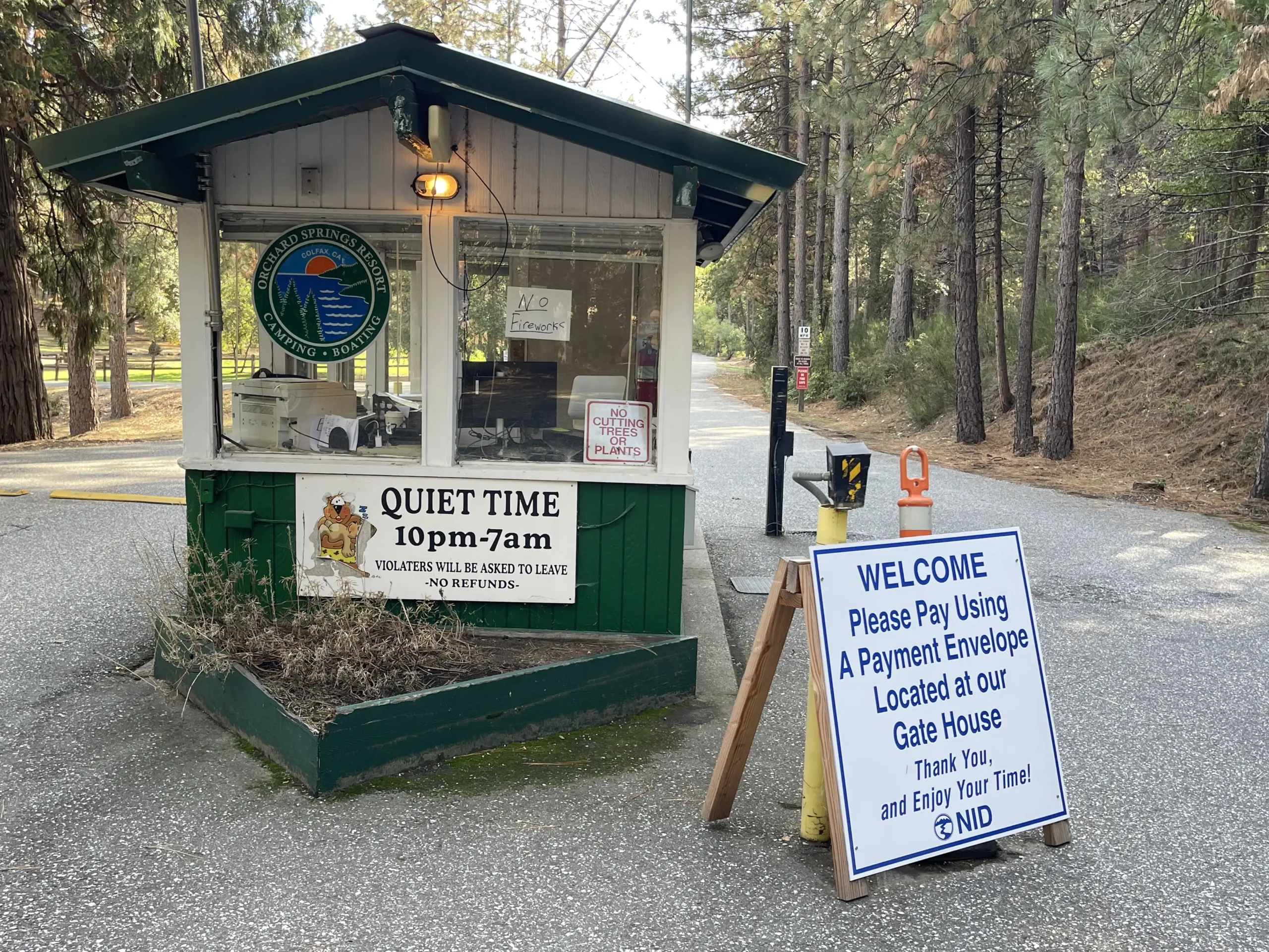 Orchard Springs Campground entrance